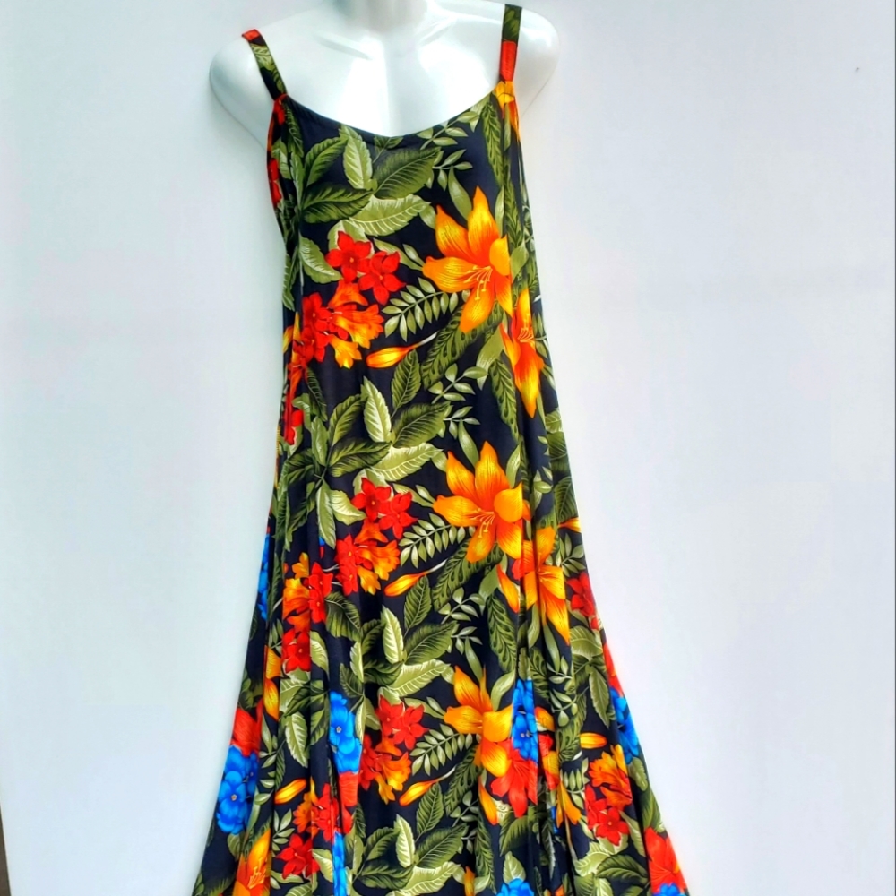 Serendipity Maui Hawaiian floral maxi dress
